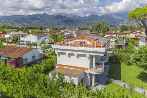 Villa ristruttura ne