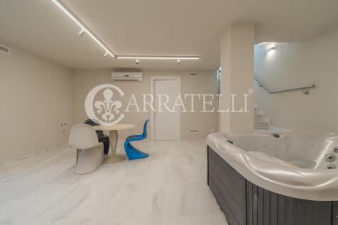 Villa ristruttura ne
