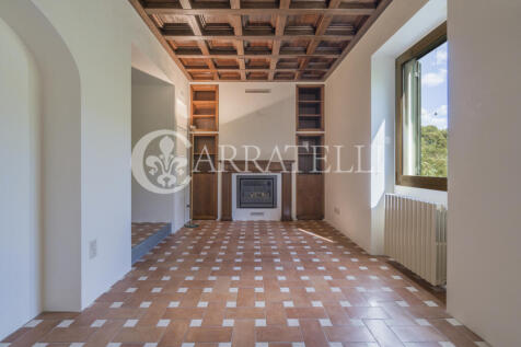 ampio appartamento c