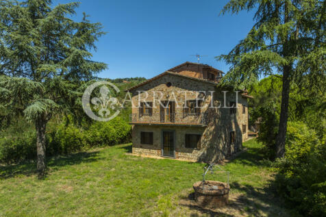 Casale in buono stat