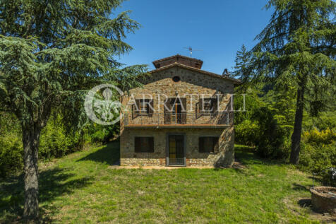 Casale in buono stat