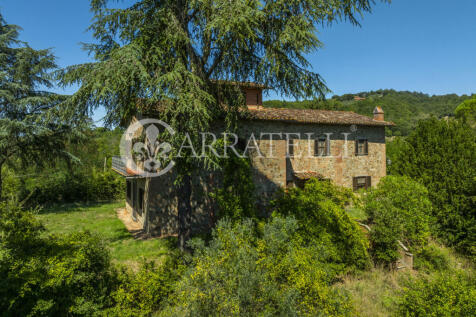 Casale in buono stat