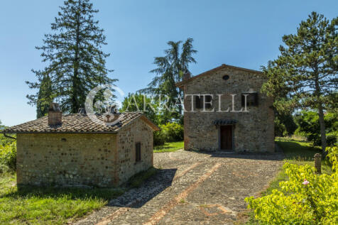 Casale in buono stat