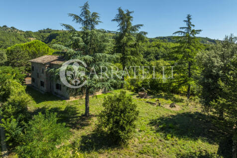 Casale in buono stat