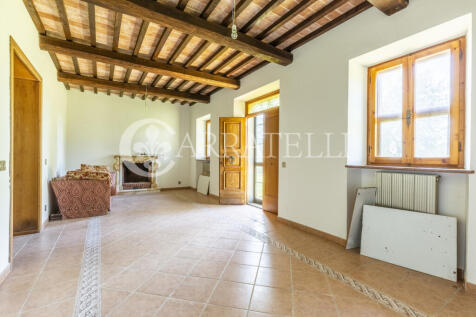 Casale in buono stat