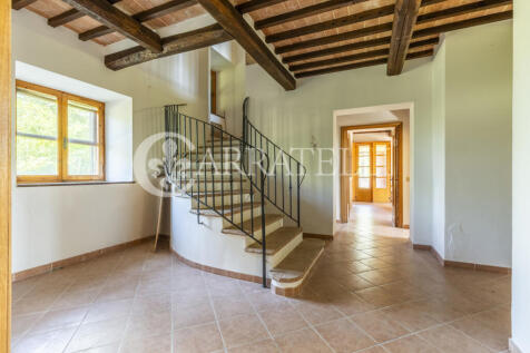 Casale in buono stat
