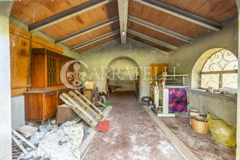 Casale in buono stat