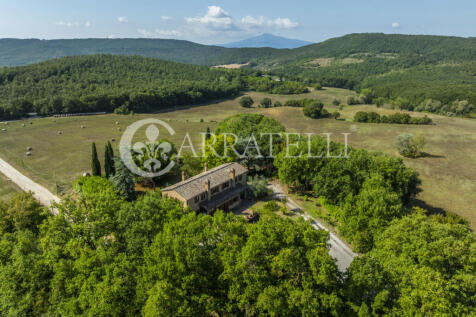 Casale a Chianciano
