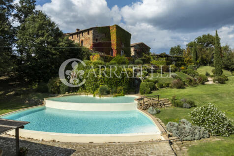 Casale ristrutturato