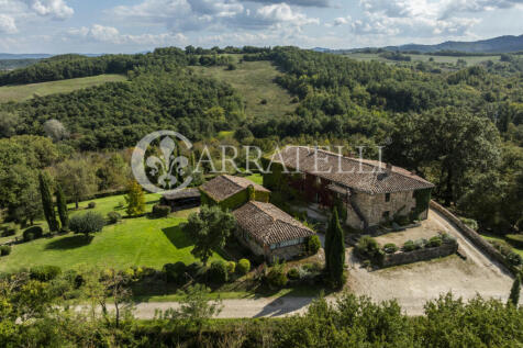 Casale ristrutturato