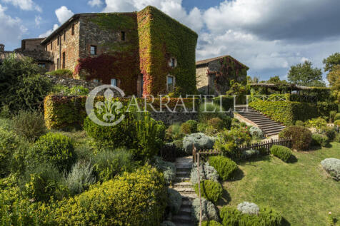 Casale ristrutturato