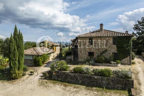 Casale ristrutturato