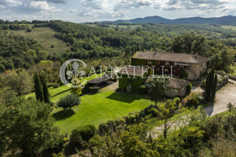 Casale ristrutturato