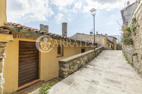 Palazzo con vari app
