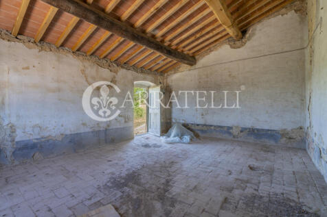 Casale da ristruttur