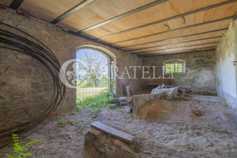 Casale da ristruttur