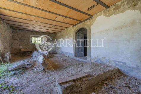 Casale da ristruttur