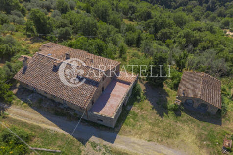 Casale da ristruttur