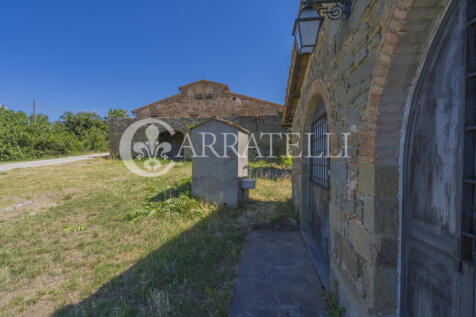 Casale da ristruttur