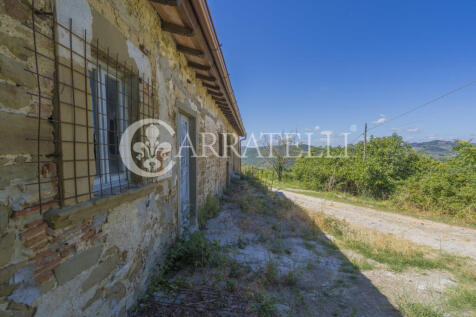 Casale da ristruttur