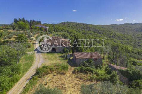 Casale da ristruttur