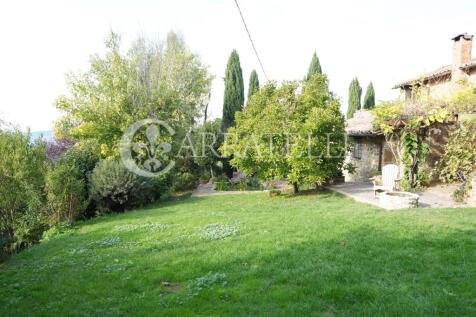 Casale con piscina e