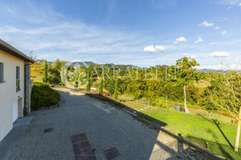 Prestigiosa villa in