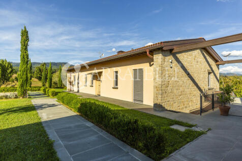 Prestigiosa villa in