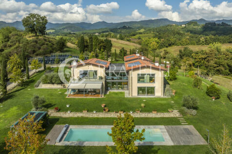 Prestigiosa villa in