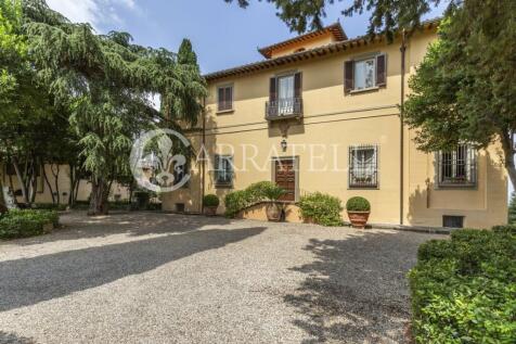 Superba villa storic