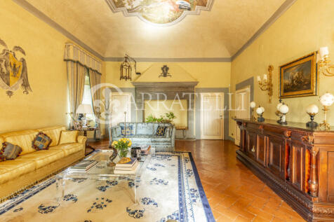 Superba villa storic