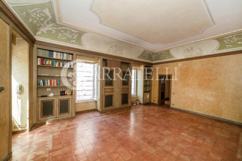 Imponente palazzo co