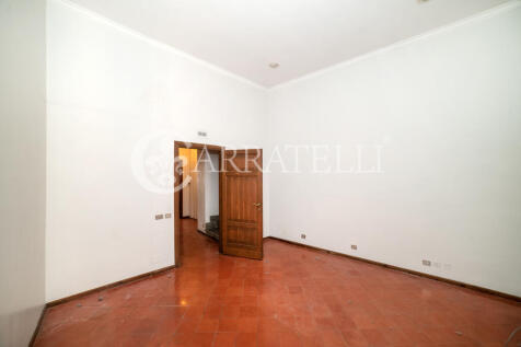 Imponente palazzo co