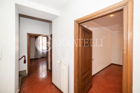 Imponente palazzo co