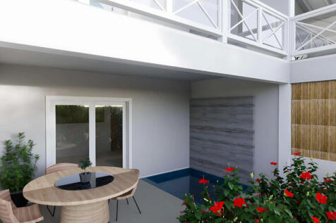 Flamboyant Condiminium Porch and Plunge Pool