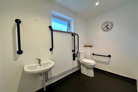 Client WC