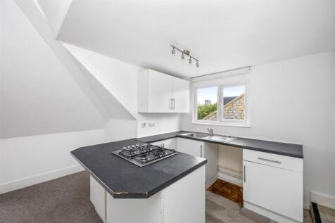 Norton Road 30, Flat 8-018.JPG
