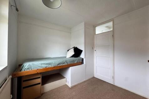 Room 3.jpg