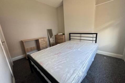 Room 2.jpg