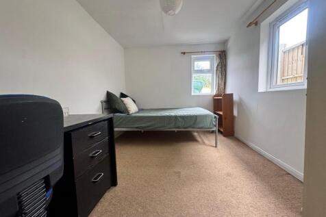 Room 2a.jpg