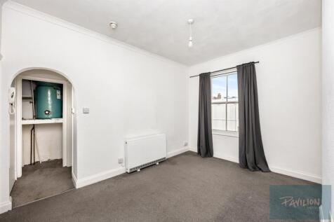 Buckingham Road 62, Flat 3-008.JPG