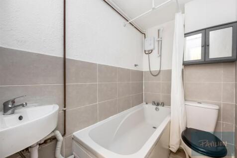 Buckingham Road 62, Flat 3-009.JPG