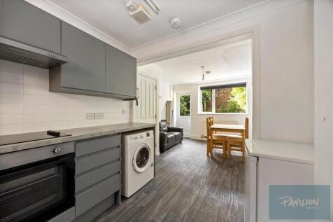 Edinburgh Road, 23_015.JPG