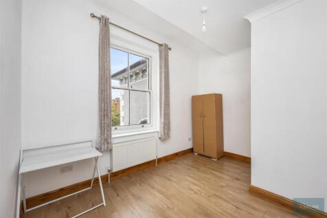 Wellington Road 18A, Flat 7-007.JPG