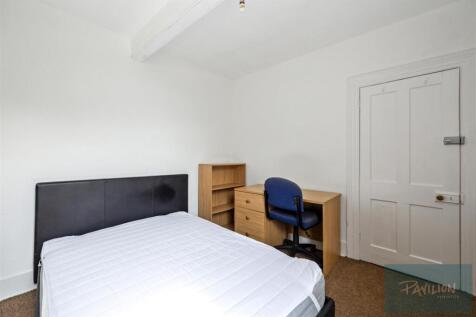 Coombe Road, 26A-005.JPG