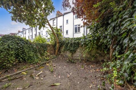 St Mary Magdalene, 45_010.JPG