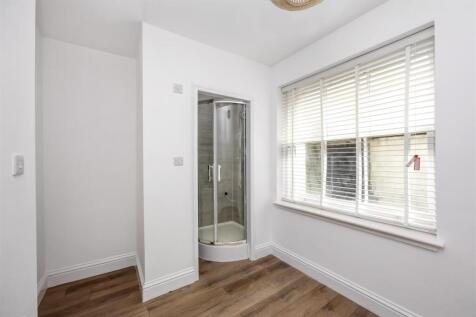 Burlington Street 10, Basement Flat-002.JPG