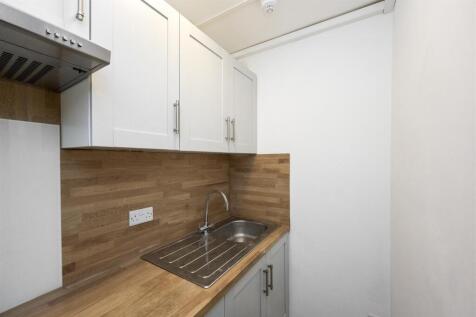 Burlington Street 10, Basement Flat-008.JPG