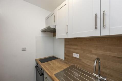 Burlington Street 10, Basement Flat-009.JPG