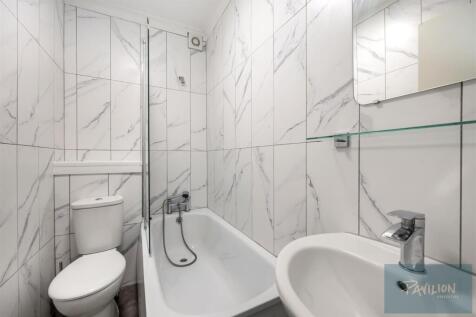 St Mary Magdalene Street, 47-010.JPG